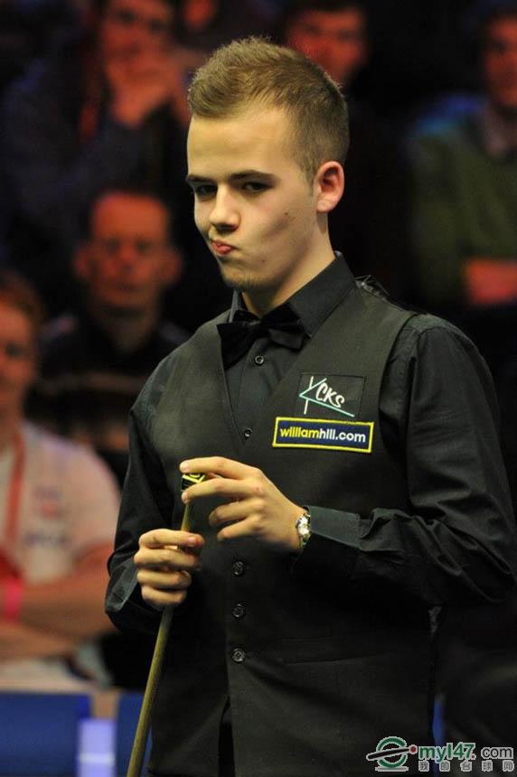 而从教练和 而从教练和